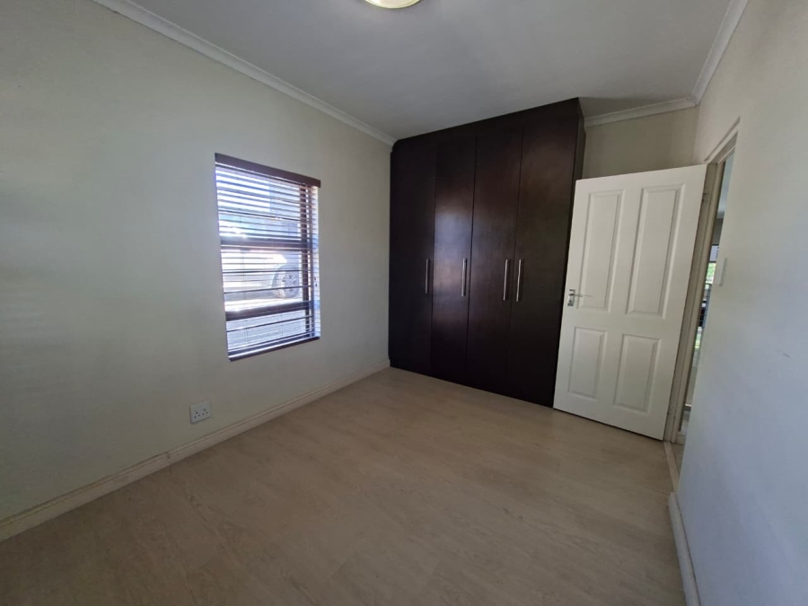 To Let 3 Bedroom Property for Rent in Jakarandas Western Cape